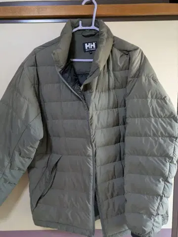 헬리한센 다운 자켓 XL 올리브 그린
