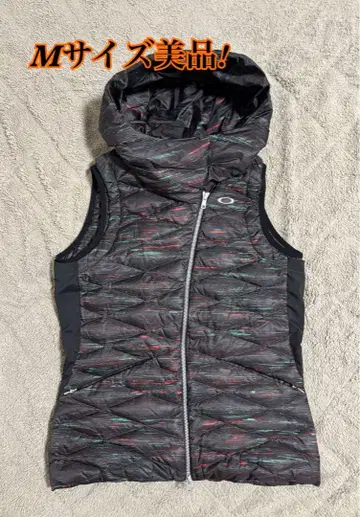 새상품급! 오클리 여성용 골프 다운 베스트 M 사이즈 다운 90%
