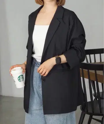 블랙 테일러드 자켓 tiptop