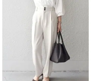 SHIPS 베이지 슬랙스