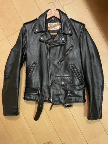 Schott 618 더블 라이더스 가죽 자켓 샷