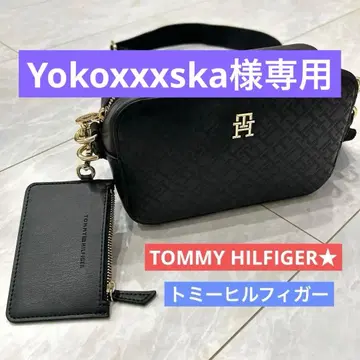 타미힐피거 블랙 모노그램 숄더백