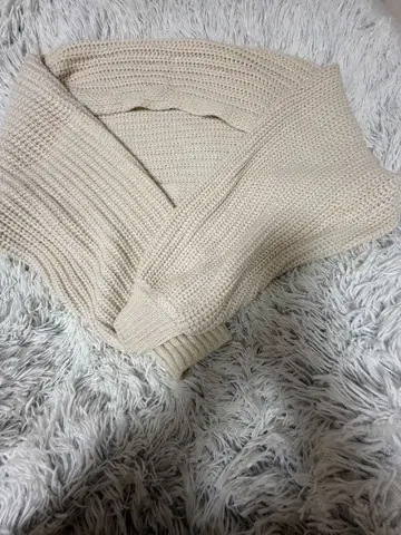 베이지 니트 긴팔 볼레로