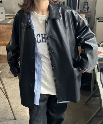 인조 가죽 오버 자켓 블랙 chillfar