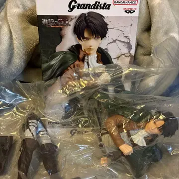 BANPRESTO Grandista 리바이 피규어