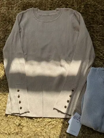 CLOCHE 리브 편직 긴팔 니트 베이지