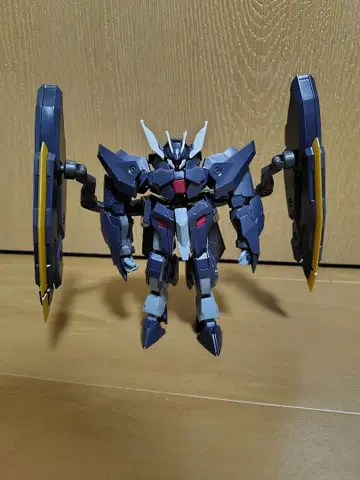 HG 건담 자간 철혈의 오펀스 우르즈 헌트 통짜 완성품