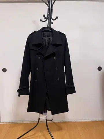 새상품급 고스타르지 푸가 트렌치코트