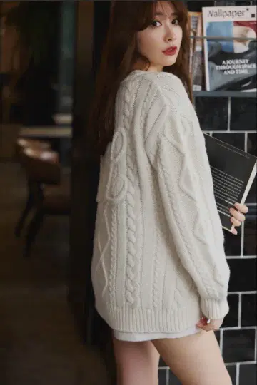 Herlipto H Boa Cable Knit Cardigan