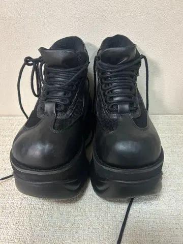 Demonia 데모니아 통굽 스니커즈 24.5cm