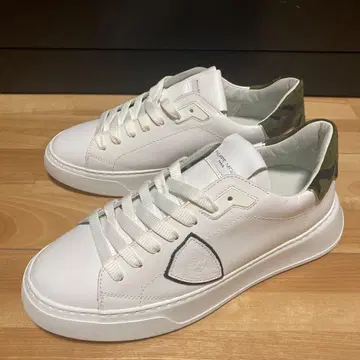 [ 새상품급 ] PHILIPPE MODEL 스니커즈 40