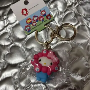 먀쿠먀쿠 헬로키티 키링
