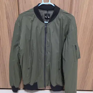 [ 가격 인하 ] THE NORTH FACE 봄버 자켓 M 사이즈