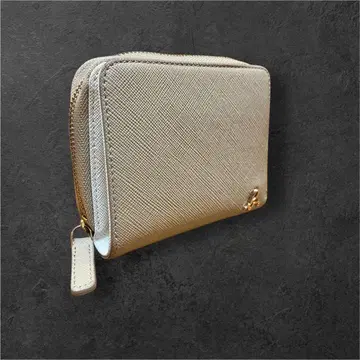 바이컬러로 세련되게! 에네스베 이단 접이식 지갑 베이지 폭 11cm