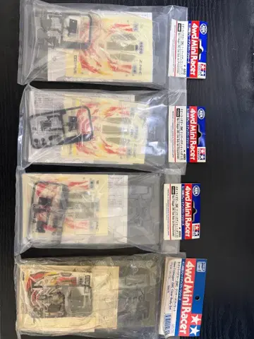 미니 사륜구동 네오 트라이 대거 ZMC 폴리카 4개 세트