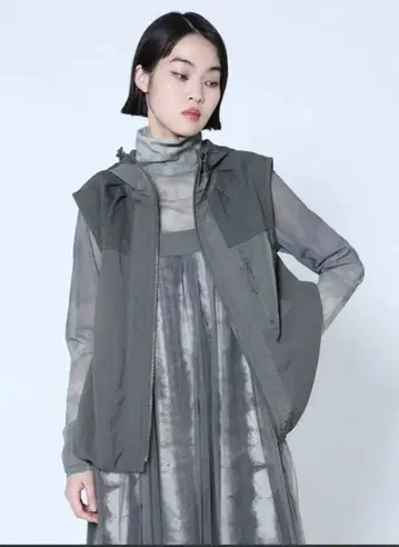 LASUD 이소재 도킹 벌룬 베스트 차콜 그레이