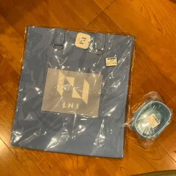 INI 토트백 봉제 인형 파우치 gigo 한정판