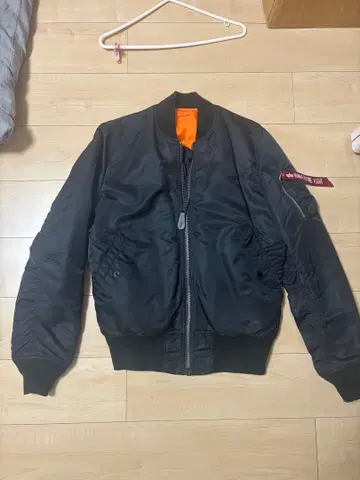 ALPHA INDUSTRIES MA-1 블랙 M