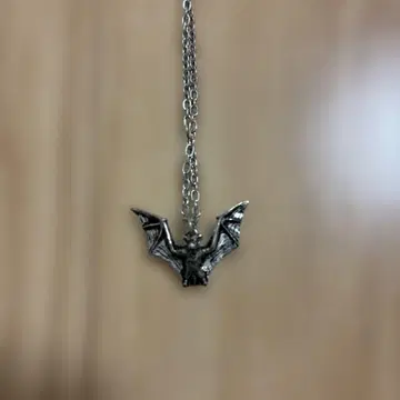 Alchemy Gothic 박쥐 목걸이