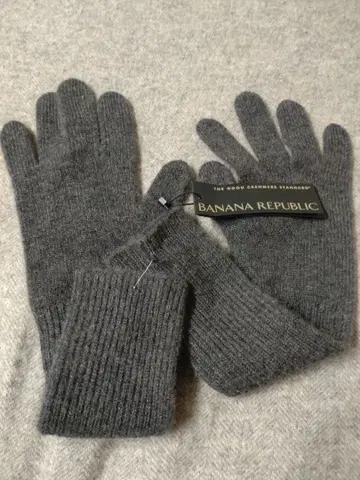 최종 가격 택 포함 바나나리퍼블릭 캐시미어 장갑