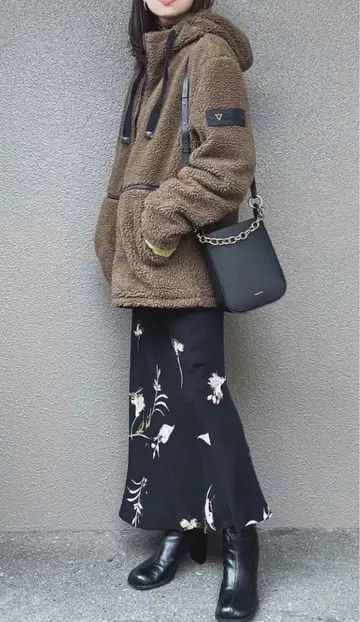 미사용 워크맨 보아 발수 방풍 리버서블 후디 L 사이즈