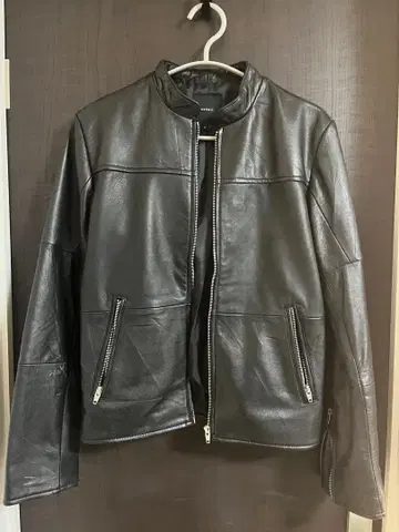 블랙 가죽 싱글 라이더 자켓