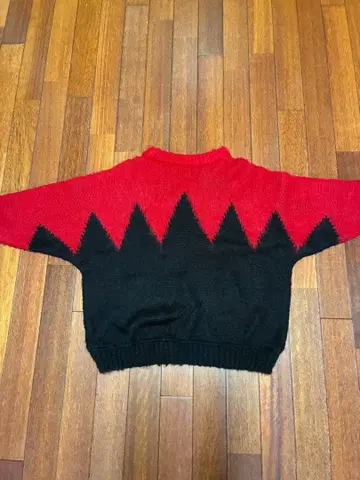 TENDERLOIN 모헤어 니트