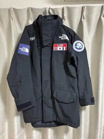 THE NORTH FACE / Trans Antarctica Parka