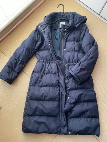 LEPSIM 후드 부착 네이비 다운 자켓