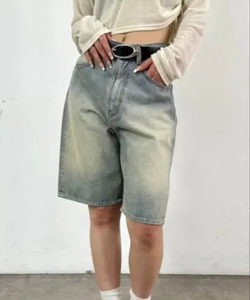 SLOOPY 하프 데님 팬츠