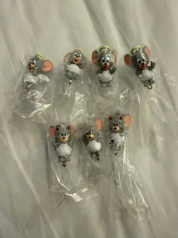 톰과 제리 천사와 악마 가챠가챠