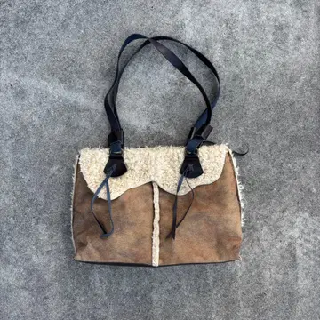 [ 연말 감사제 ] 페어리 그런지 모리걸 무스탕풍 백 스웨이드조