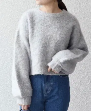 쉽스 모헤어 혼방 컬러 샤기 니트 풀오버 2022AW