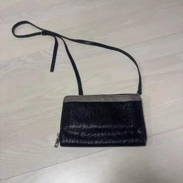 HIROKO KOSHINO 실버 숄더백