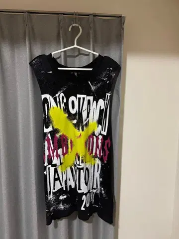 ONE OK ROCK Ambitions 탱크탑 L