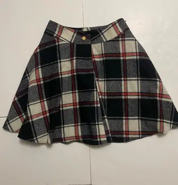 LUMIERE CIEL 체크 무늬 플레어 스커트