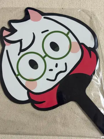 팬 게이머 델타룬 라르세이 부채