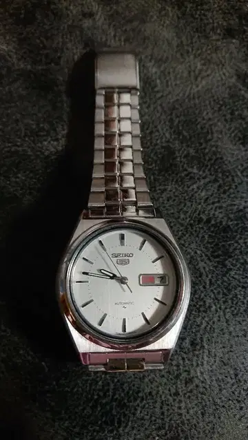 SEIKO5 7009-876A