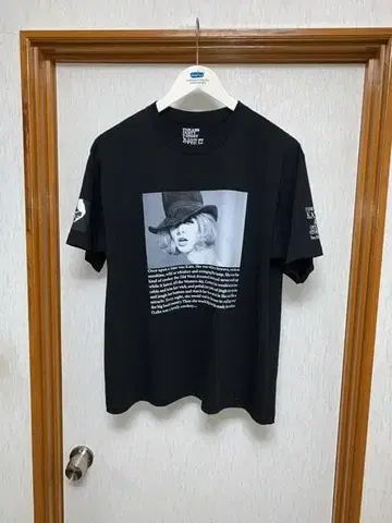 새상품 MINEDENIM Sam Haskins x Stie-lo 티셔츠