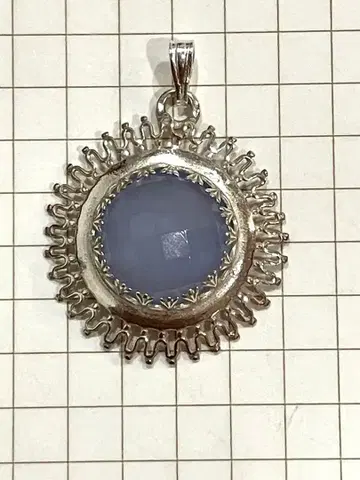 블루 칼세도니 펜던트 탑