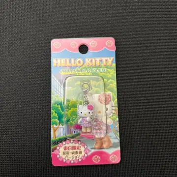 지역 한정 키티 오모테산도