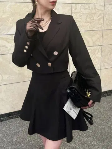 블랙 하이웨스트 스커트