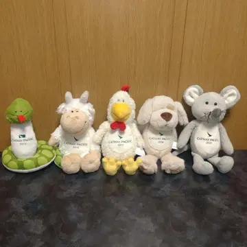 Cathay Pacific 항공 십이지 봉제 인형