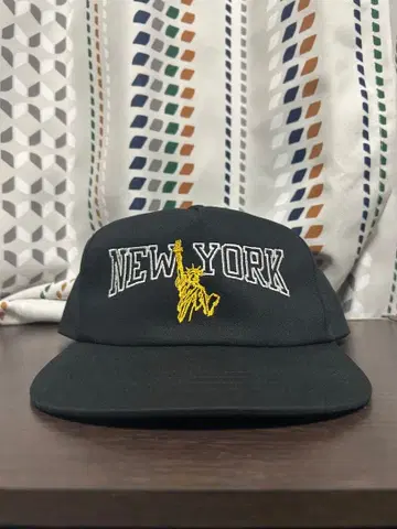 FANTASY EXPLOSION NEWYORK SNAP CAP