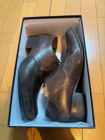 브라운 가죽 드레스 신발