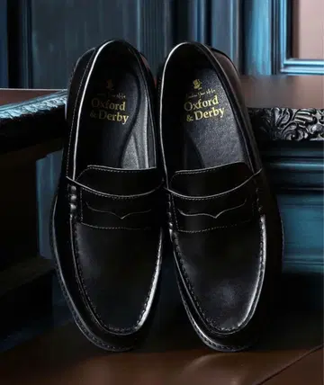 옥스포드 & 더비 블랙 가죽 로퍼