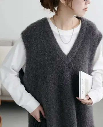 Discoat 슬릿 페더얀 베스트 차콜 그레이