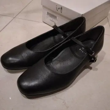 [새상품급] ing 잉그 스트랩 펌프스 블랙 23cm