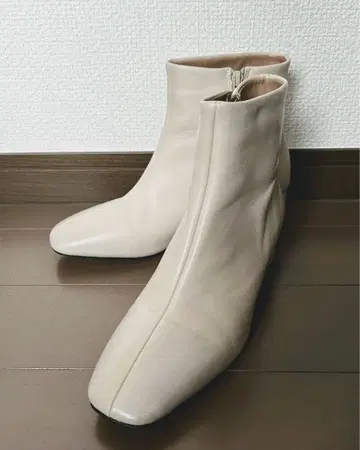 숏부츠 아이보리 천연 가죽