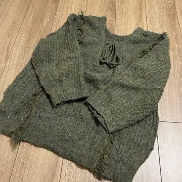 LOWRYSFARM 멜란지 니트